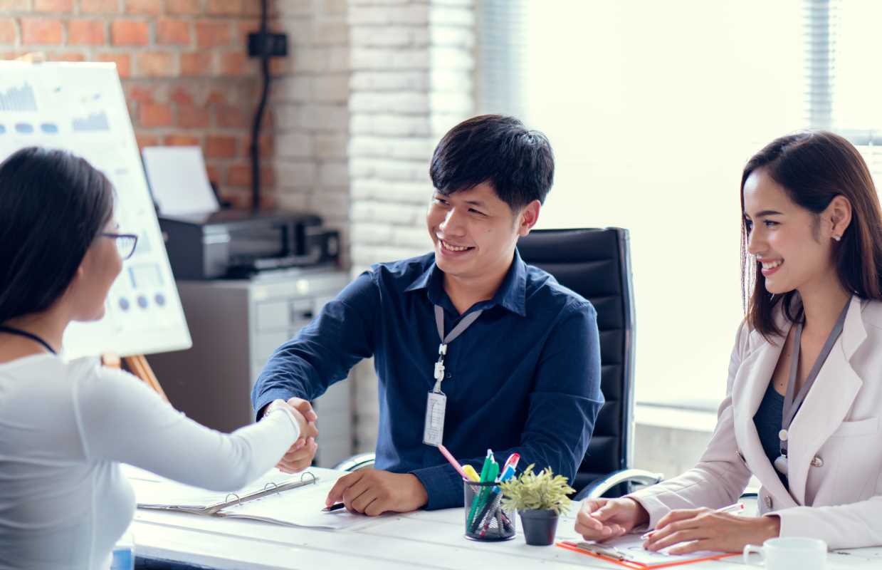 The Best Internships for College Students Who Want to Earn Big 